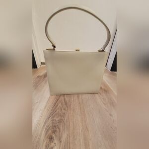 Chic Cream Shoulder Bag